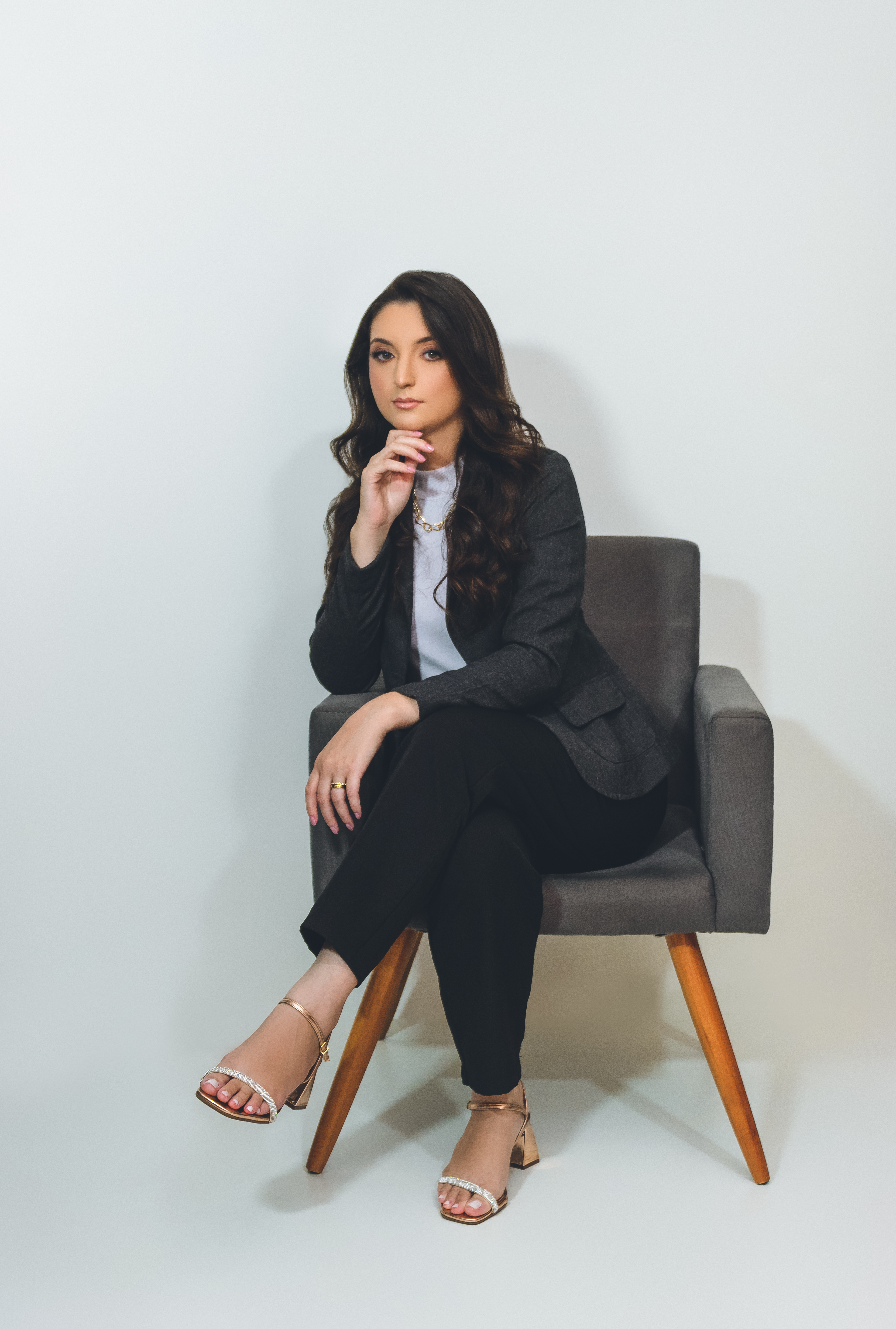 Dra. Gabrielle Medeiros